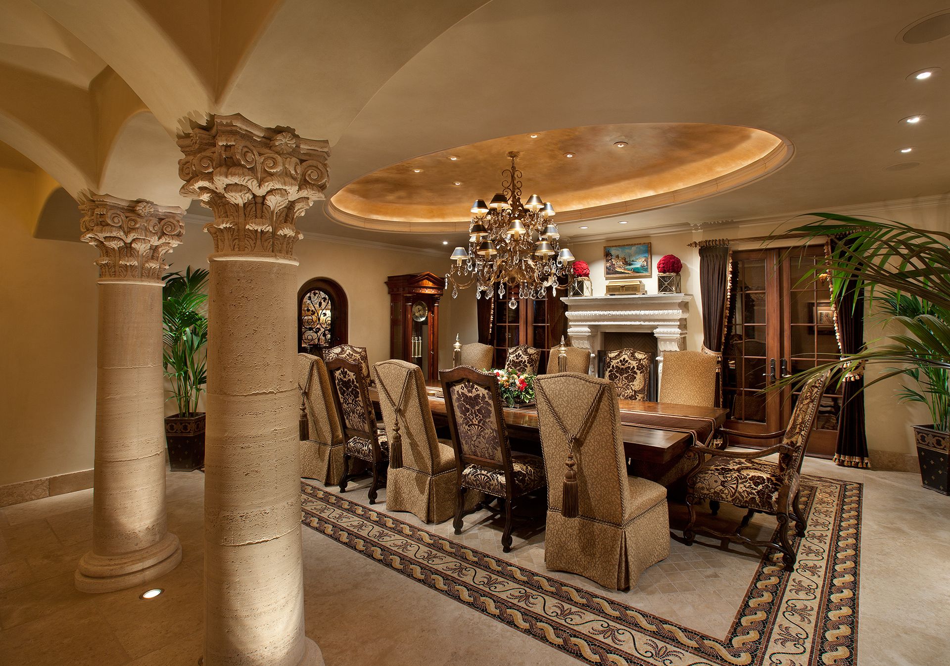 Elegant Dining Room - Colleen Pawling Interior Design
